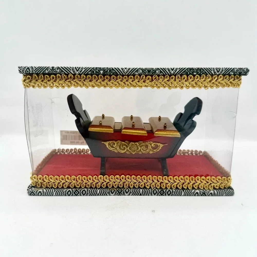 Vintage Indonesian Gamelan Xylophone Souvenir Batik Display Case Mini Instrument